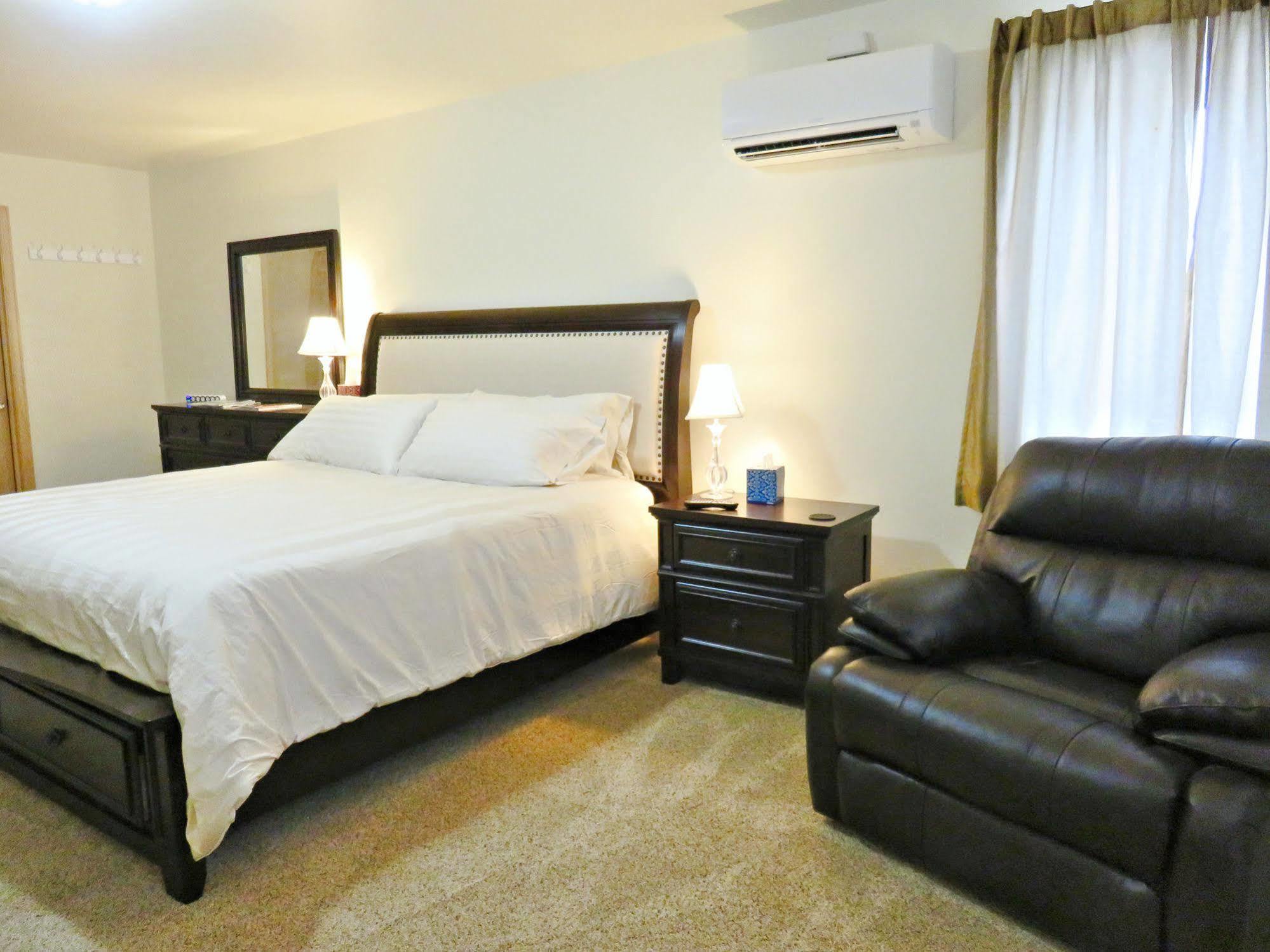 Mein Haus Bed & Breakfast Avon Ngoại thất bức ảnh