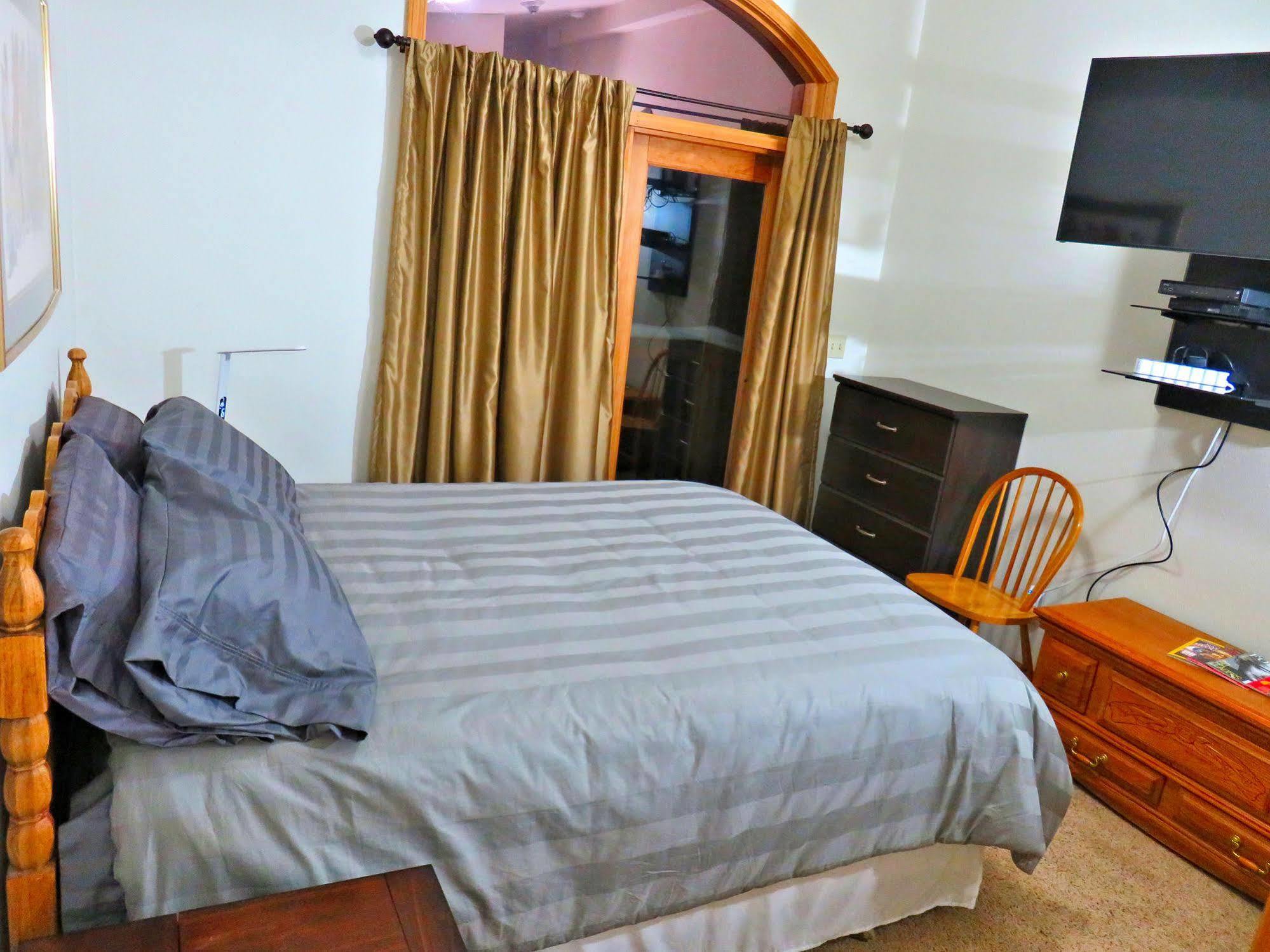 Mein Haus Bed & Breakfast Avon Ngoại thất bức ảnh
